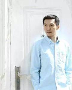 2019年，炒比特币亏掉上百亿元，42岁的“学霸富豪”惠轶选择上吊