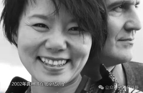 他们那么幸福恩爱,怎么突然离婚了……