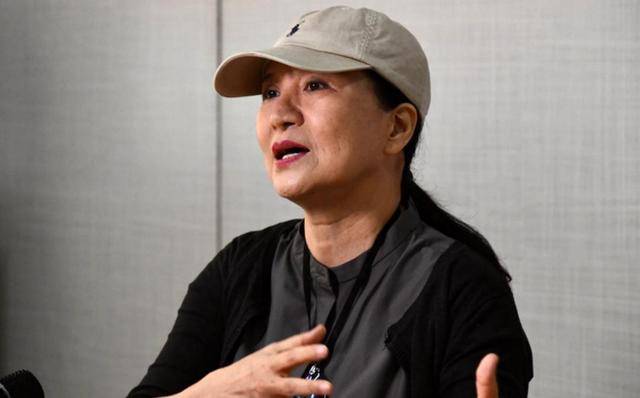 原来早已退出中国籍?被老外“玩腻就丢掉”的郑绪岚,却回国捞金