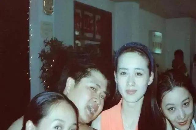 被前夫一巴掌扇到离婚,二婚嫁世界冠军,原来她才是清醒大女主