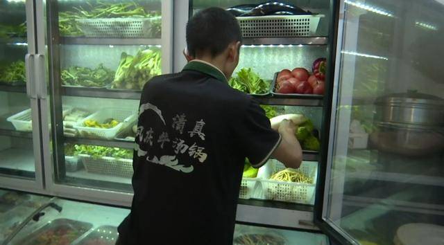 西贝发布致歉信后,昆明门店的情况是……