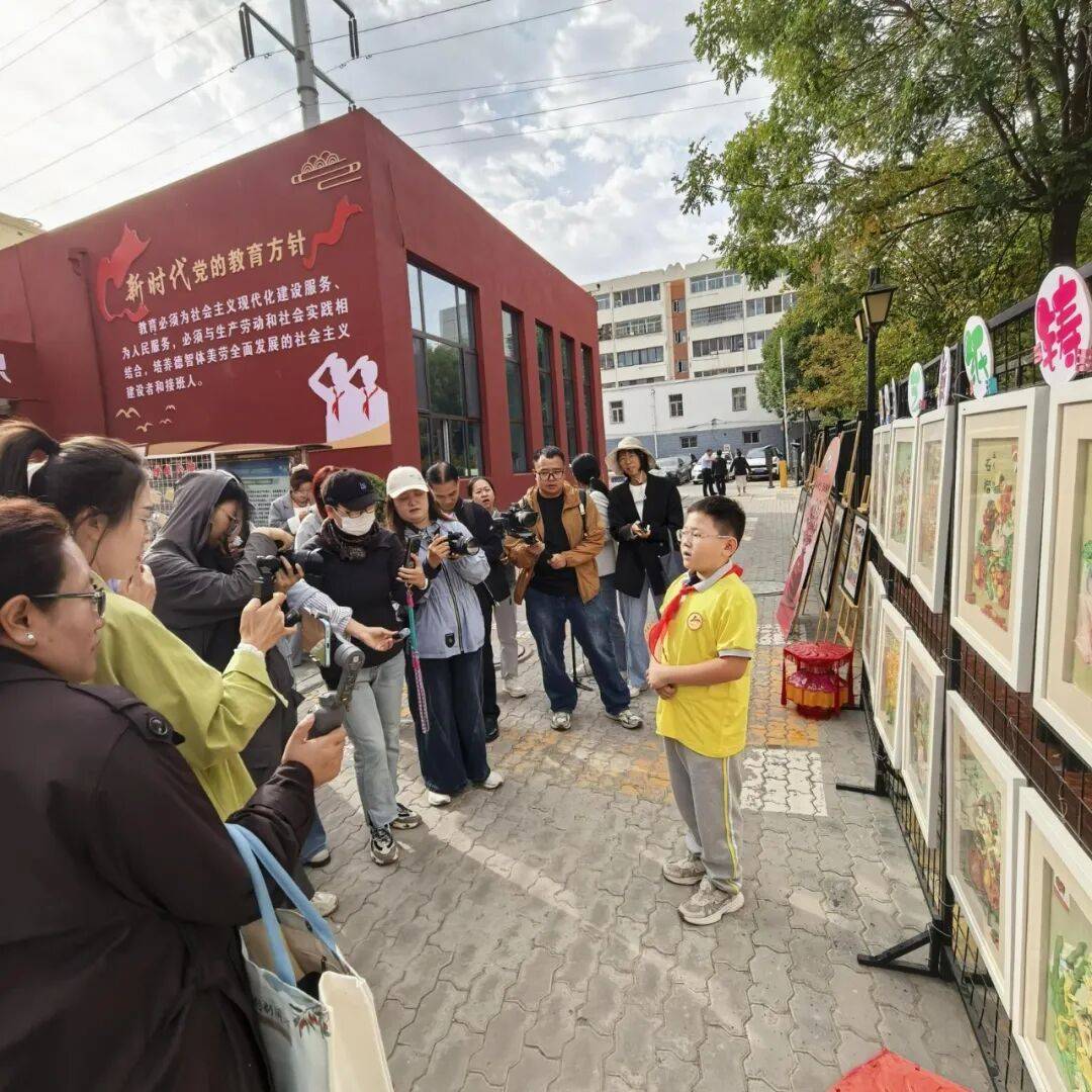 “中华民族一家亲,同心共筑中国梦”!“石榴花开 籽籽同心”网络主题活动在银川启动!