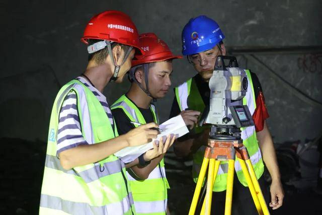 54座隧道全部贯通,柳梧铁路即将全线铺轨