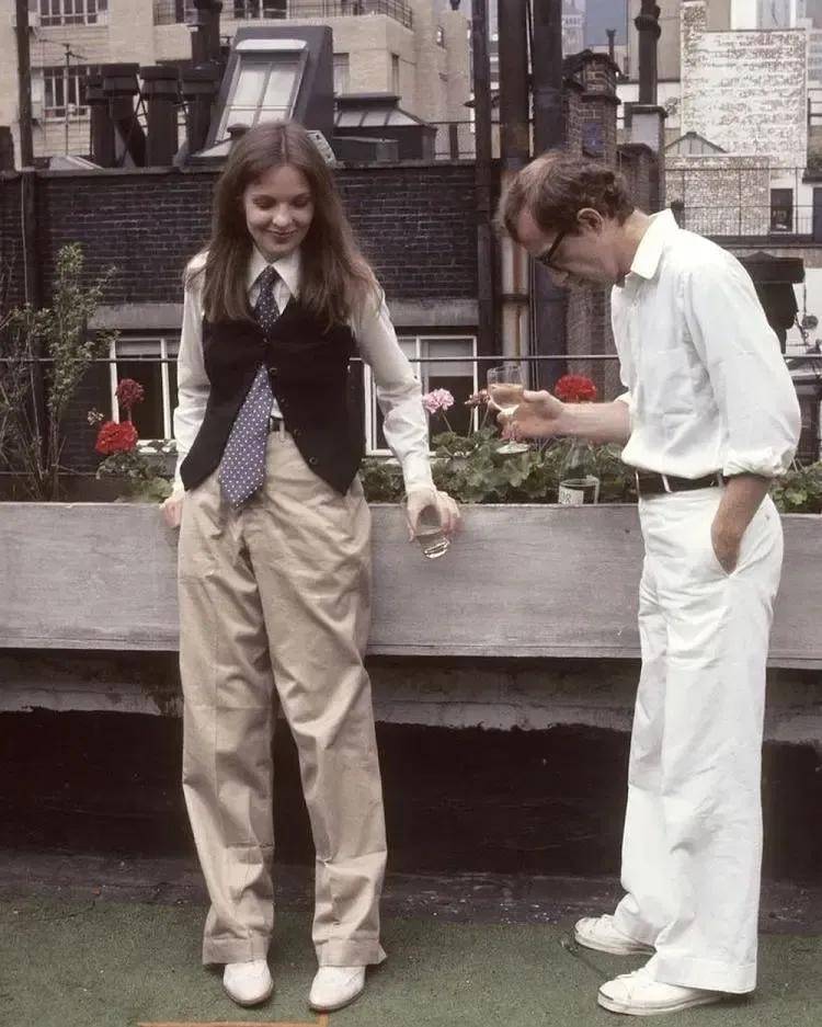 79岁奥斯卡影后离世,她是男神收割机,松弛中性风穿搭鼻祖